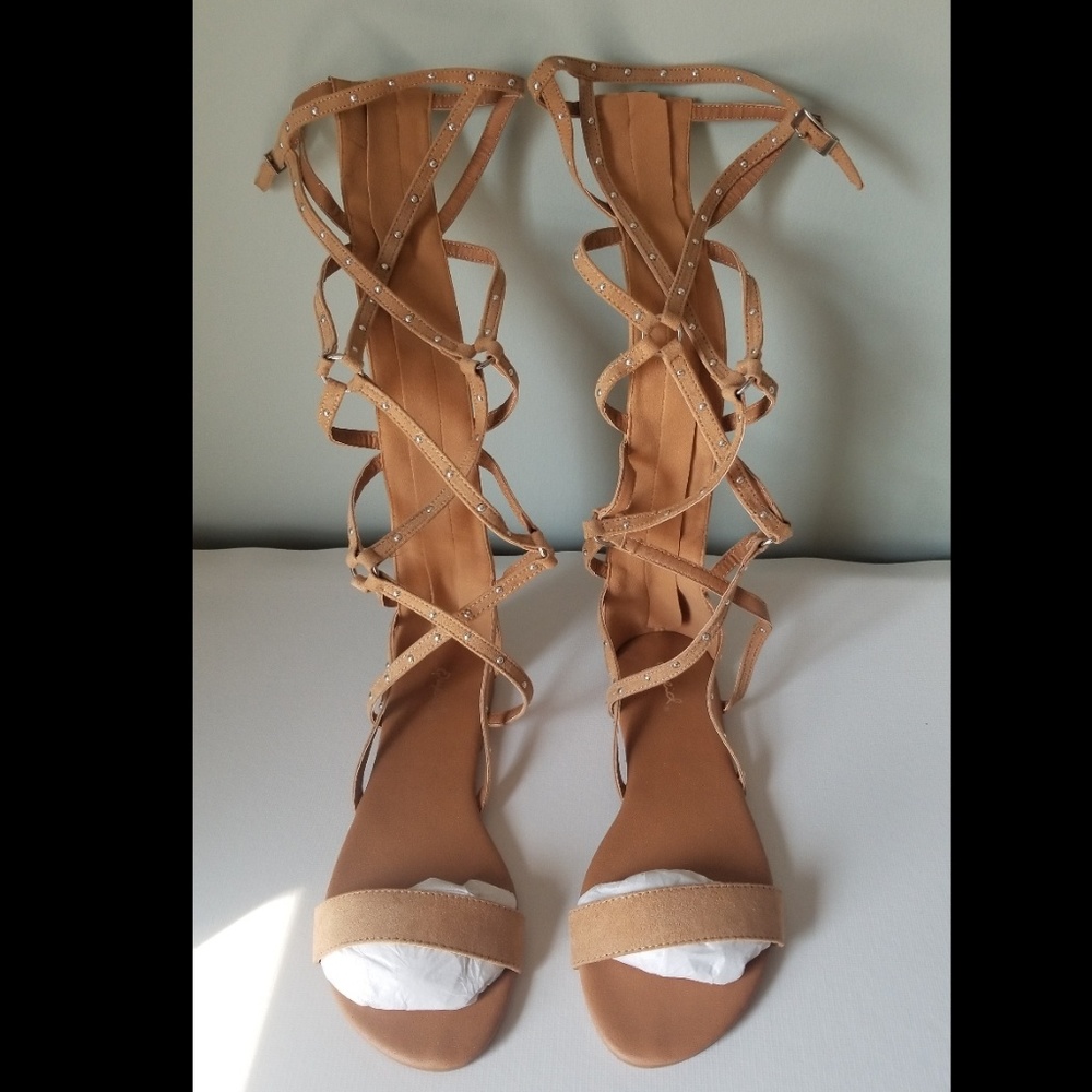 Qupid archer gladiator sandal